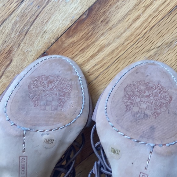 Vince Camuto Heels - Picture 9 of 9